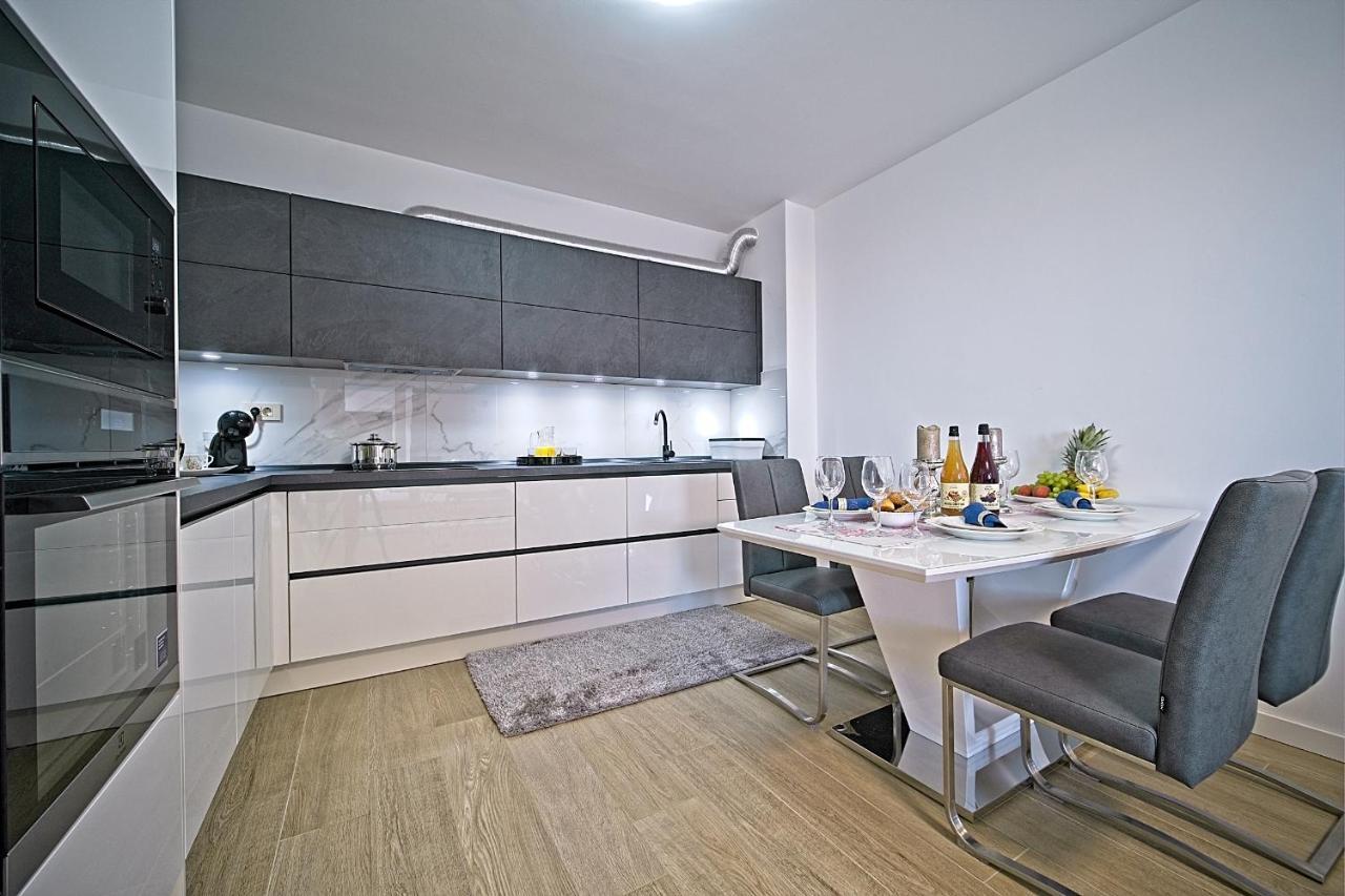 Exclusive Makarska Apartment Aurora Екстериор снимка